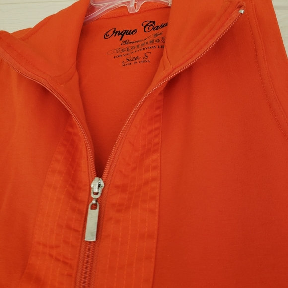 Onque Casuals Woman’s Vest Orange Red Vest Zipper Tab Pockets Sport Coll… - Picture 4 of 5